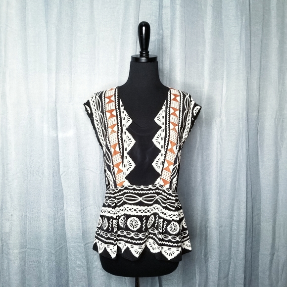 Nanette Lepore Sill Neutrals Tribal Print Blouse - Picture 1 of 6
